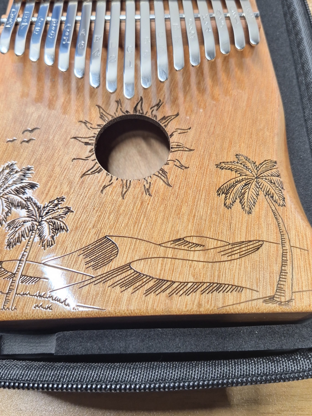 Orora Wooden 17-Key Kalimba Thumb Piano Complete Gift Set NIB - Picture 3 of 16